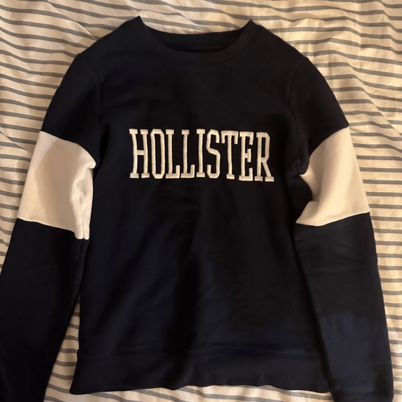 Hollister Tops - Hollister Oversized Logo Crewneck Sweatshirt Navy